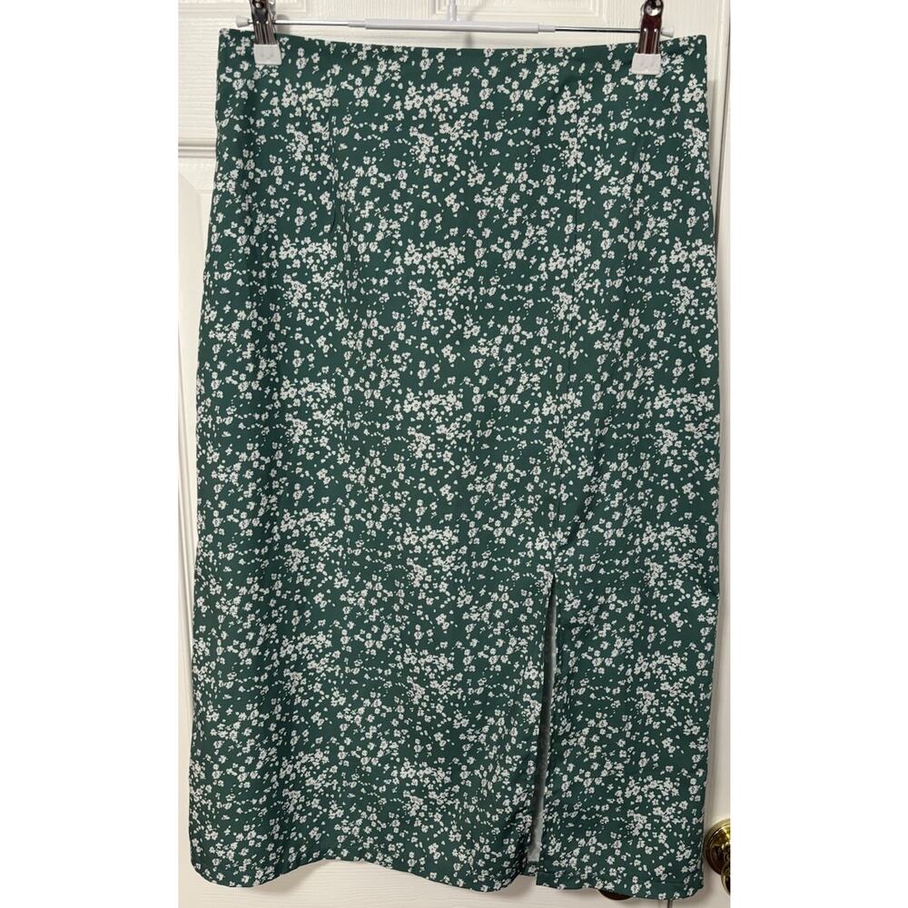 Romwe Women's L Green Floral BOHO Midi Skirt Festival Cottagecore Prairie Spring